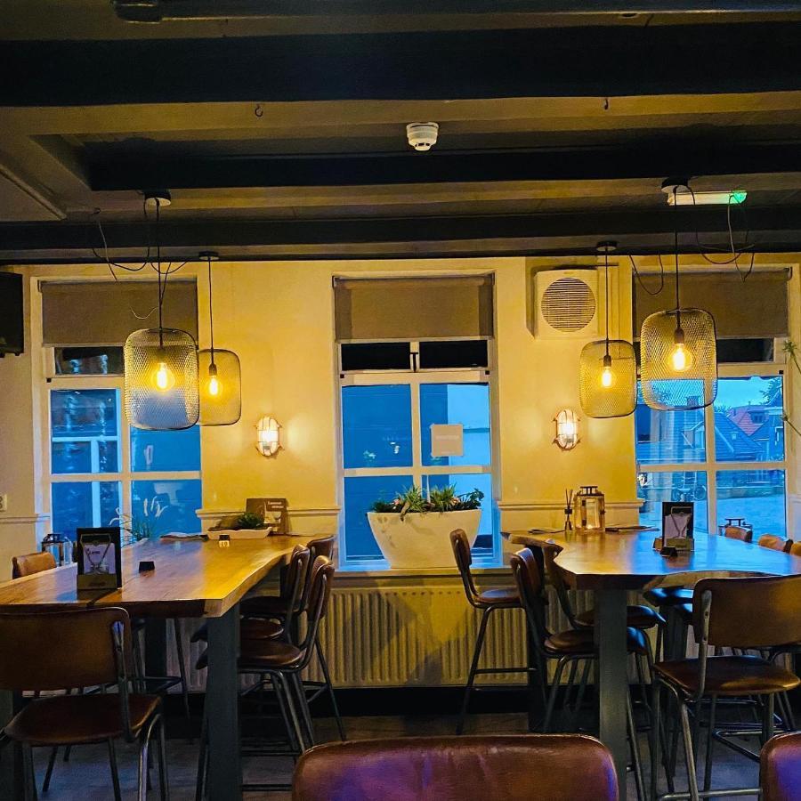 Herberg De Wildeman Lemmer Bagian luar foto