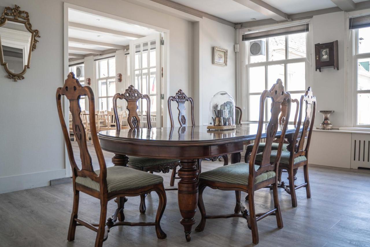 Herberg De Wildeman Lemmer Bagian luar foto